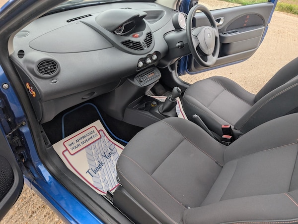 Used Renault Twingo 2010 for sale - 76312650: Photo 9