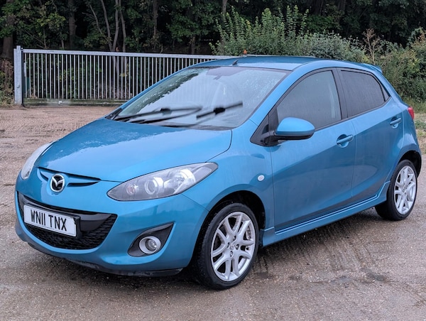 Used Mazda Mazda2 2011 for sale - 75744865: Photo 1