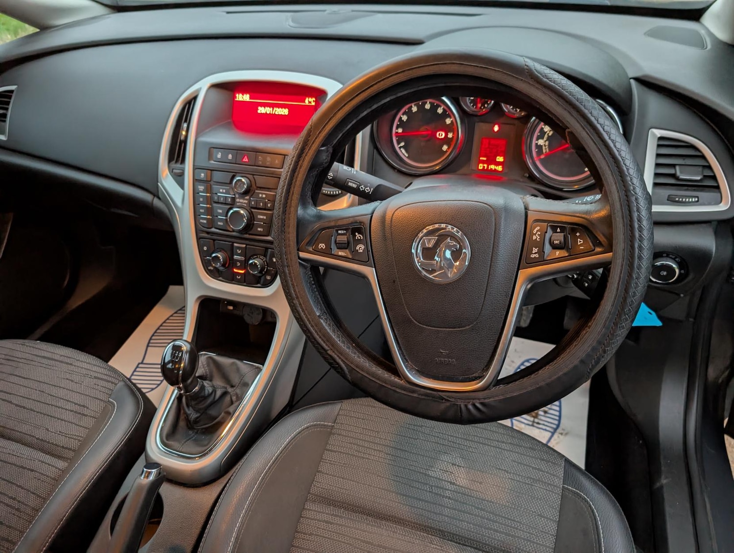 Used Vauxhall Astra 2014 for sale - 77381185: Photo 14