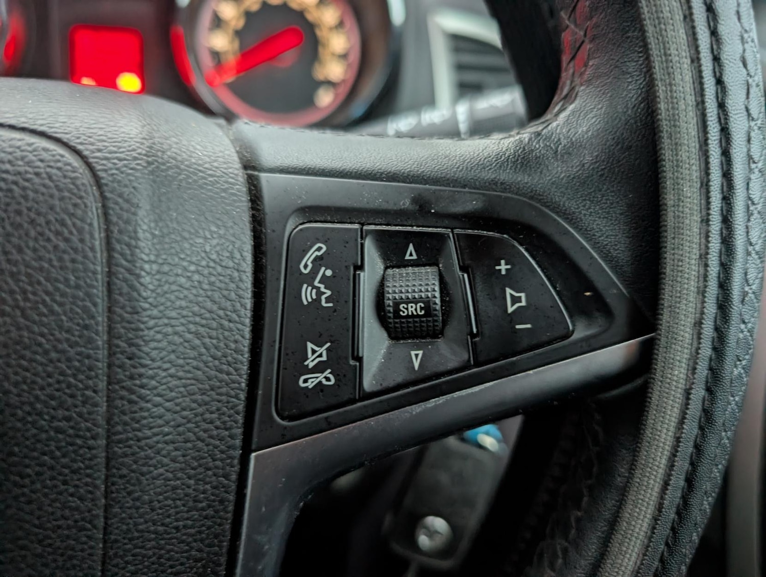 Used Vauxhall Astra 2014 for sale - 77381185: Photo 16