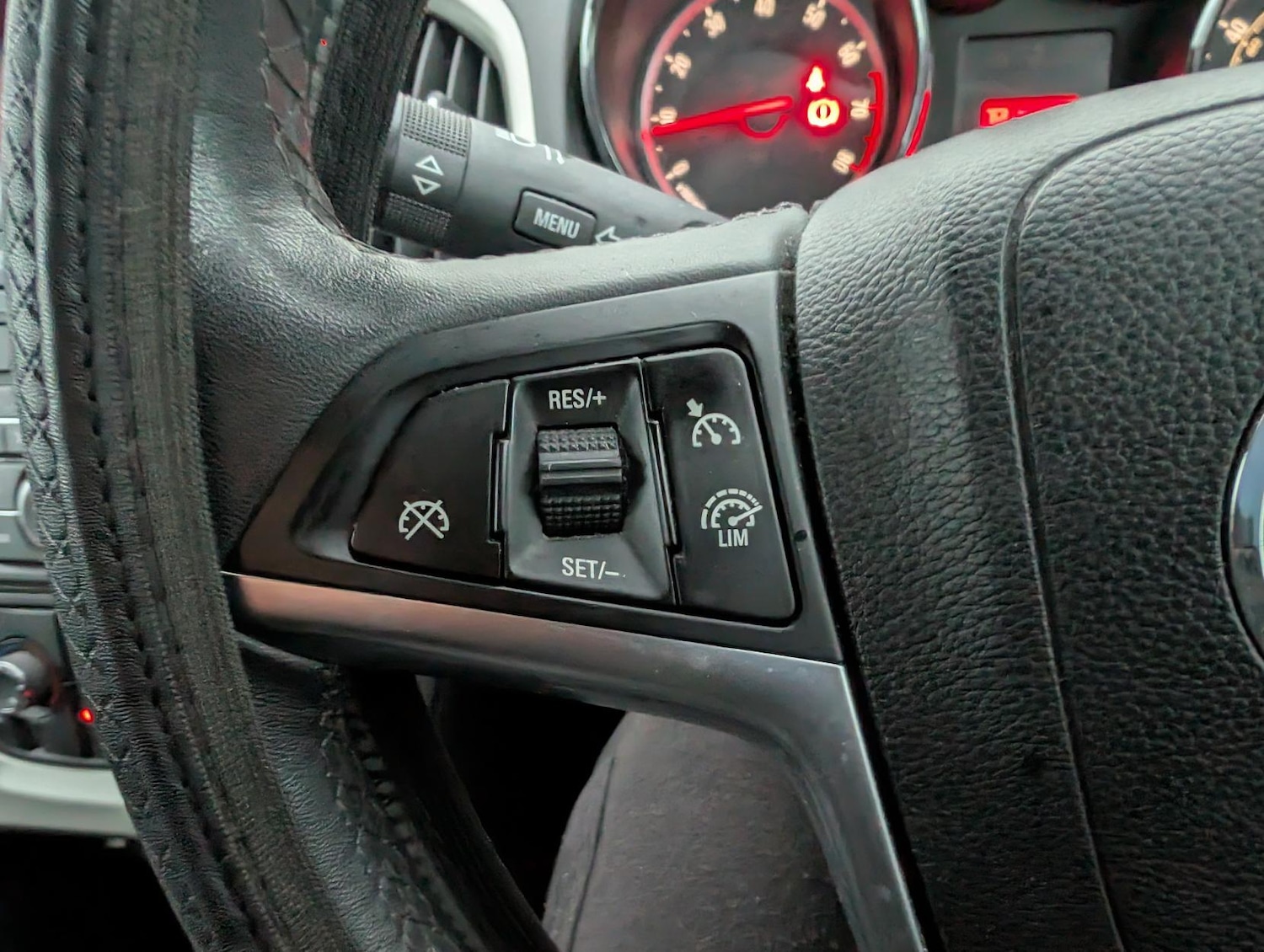 Used Vauxhall Astra 2014 for sale - 77381185: Photo 17