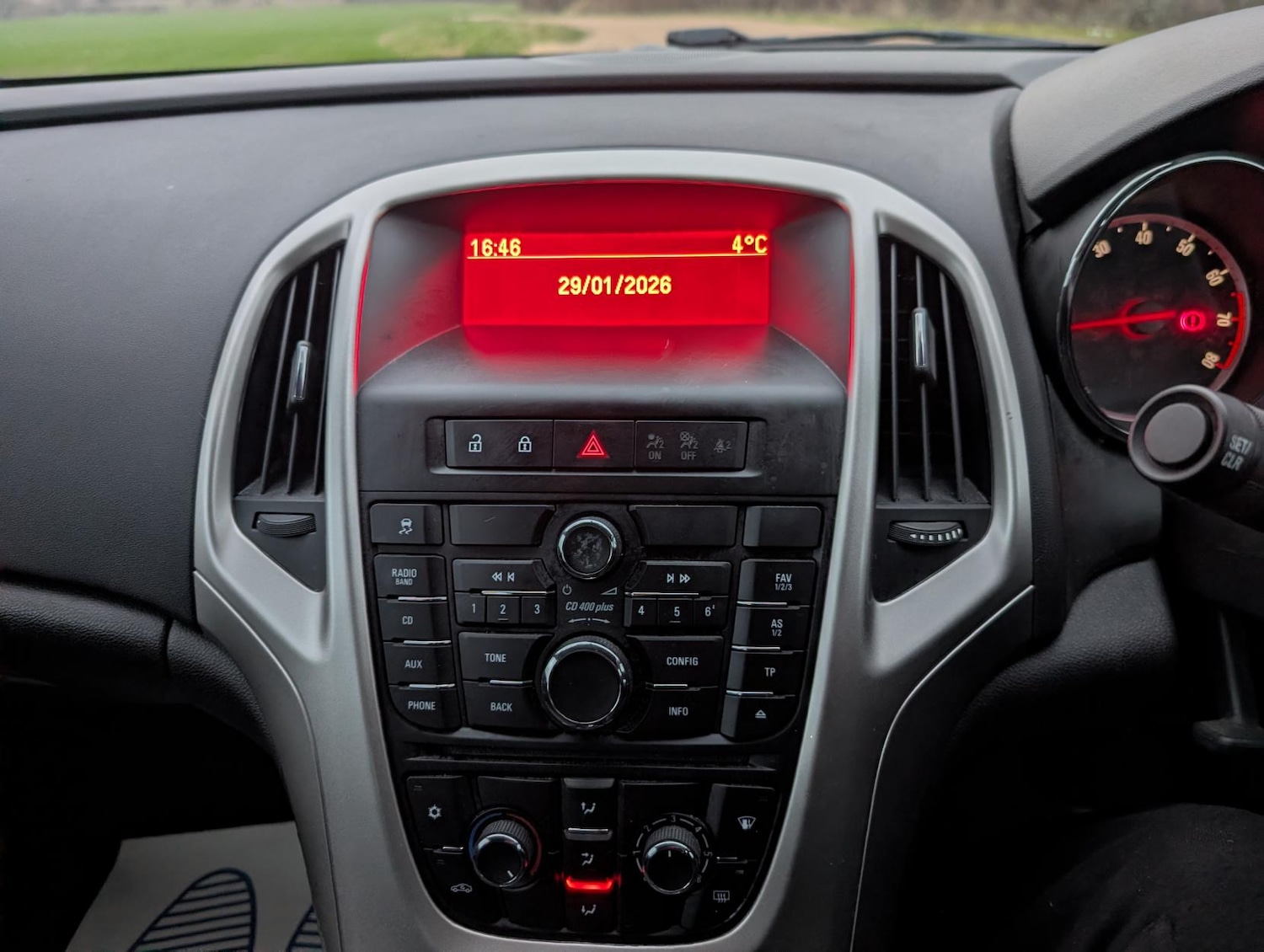 Used Vauxhall Astra 2014 for sale - 77381185: Photo 18