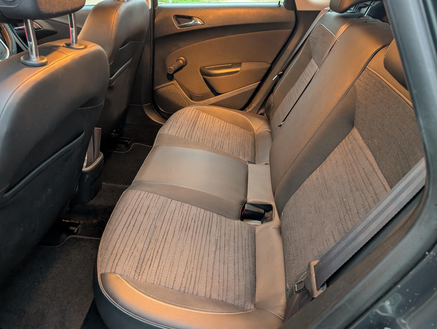 Used Vauxhall Astra 2014 for sale - 77381185: Photo 25