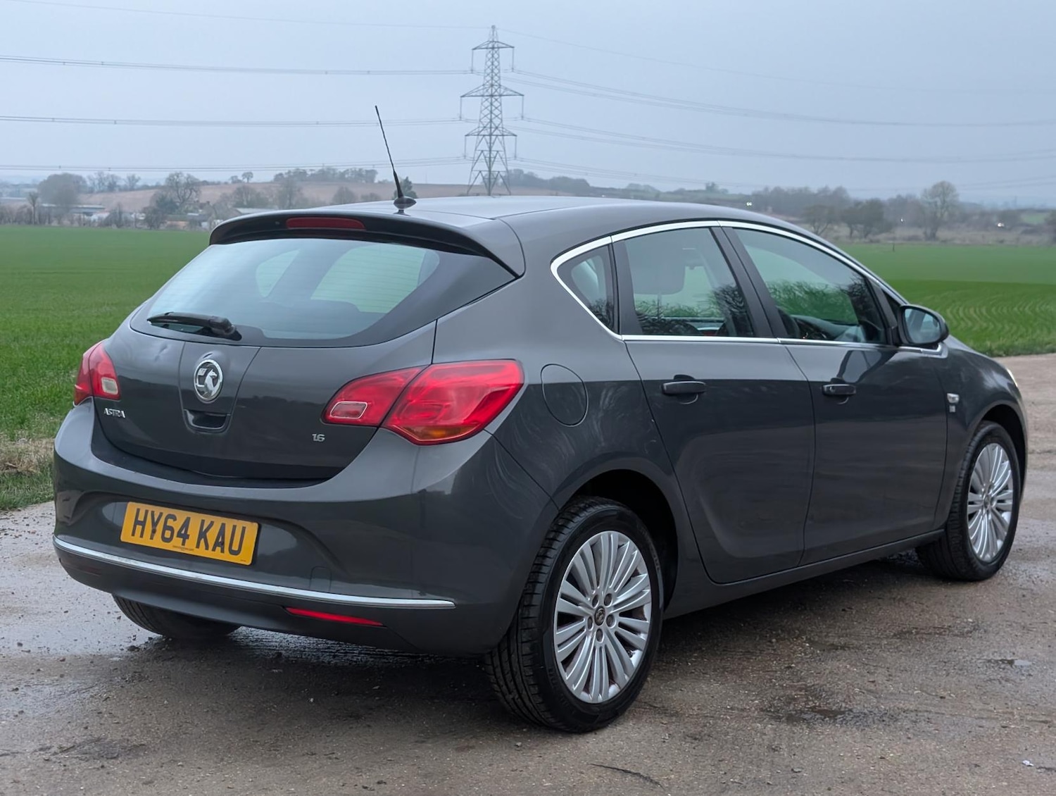 Used Vauxhall Astra 2014 for sale - 77381185: Photo 9