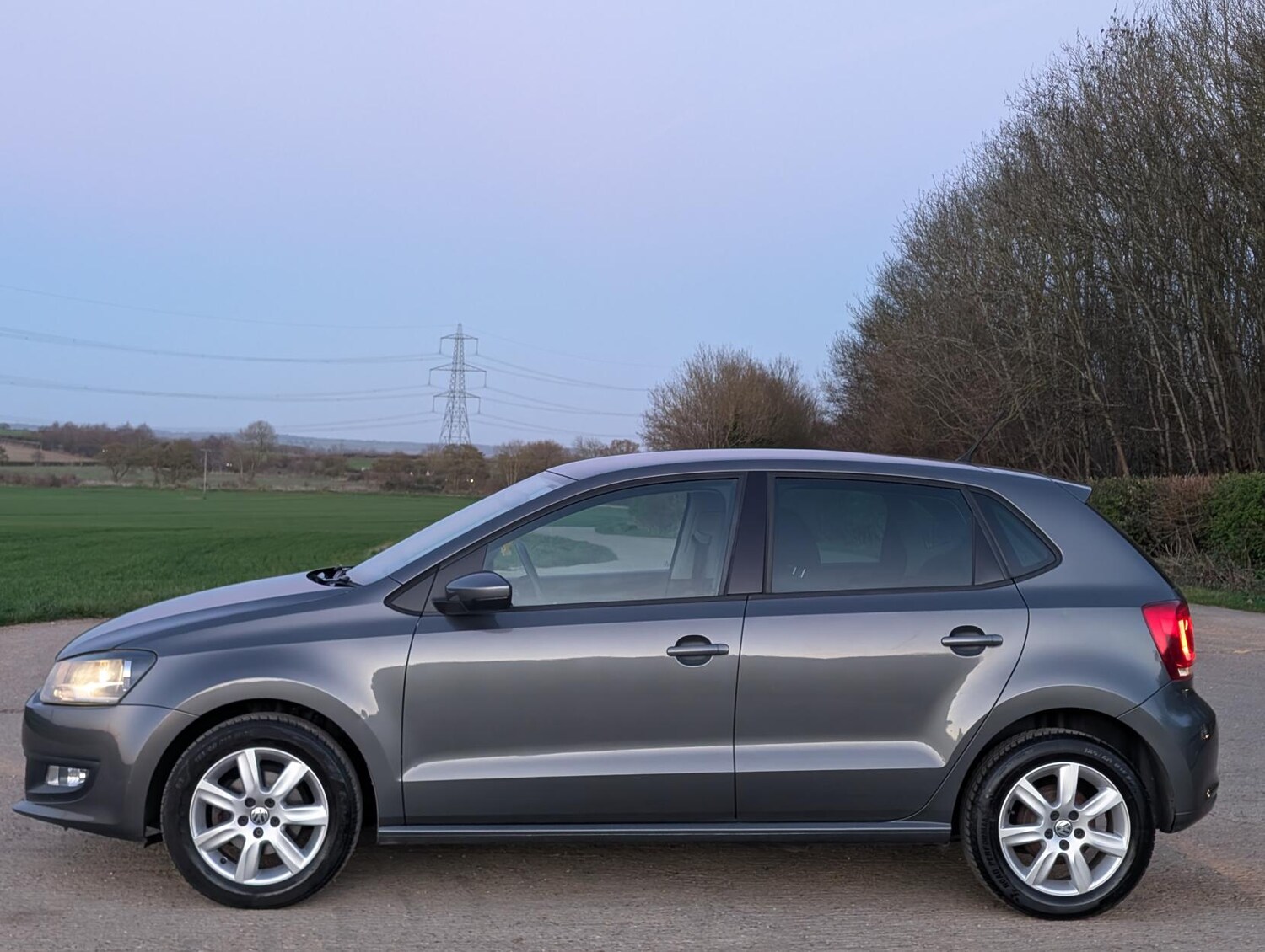 Used Volkswagen Polo 2014 for sale - 77945694: Photo 3