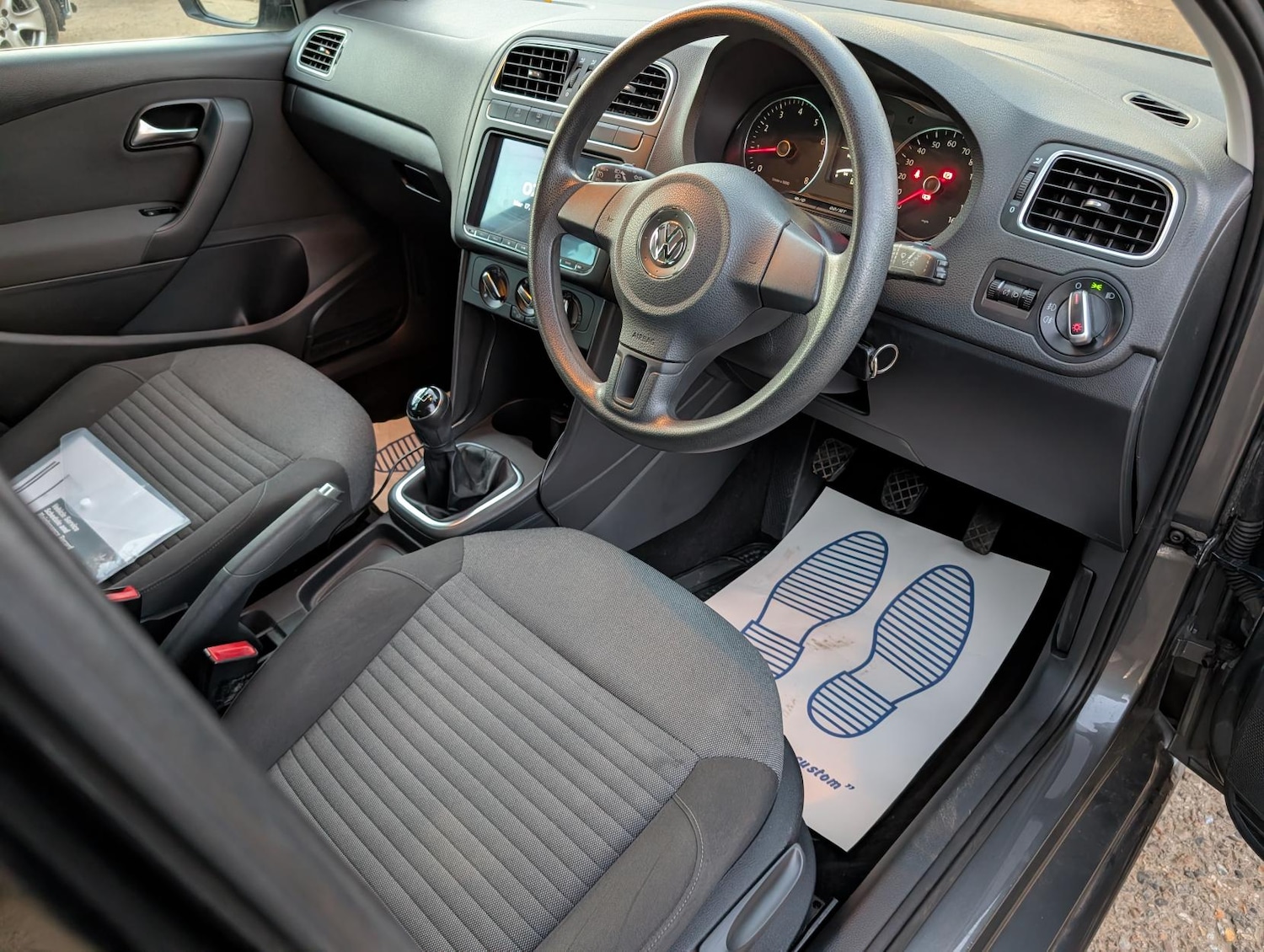 Used Volkswagen Polo 2014 for sale - 77945694: Photo 9