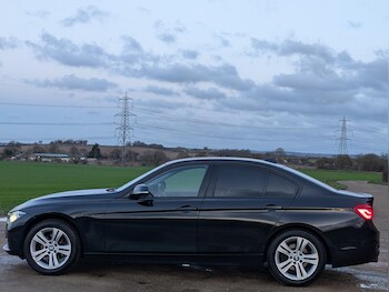 Used BMW 3 Series 2018 for sale - 77268886: Photo