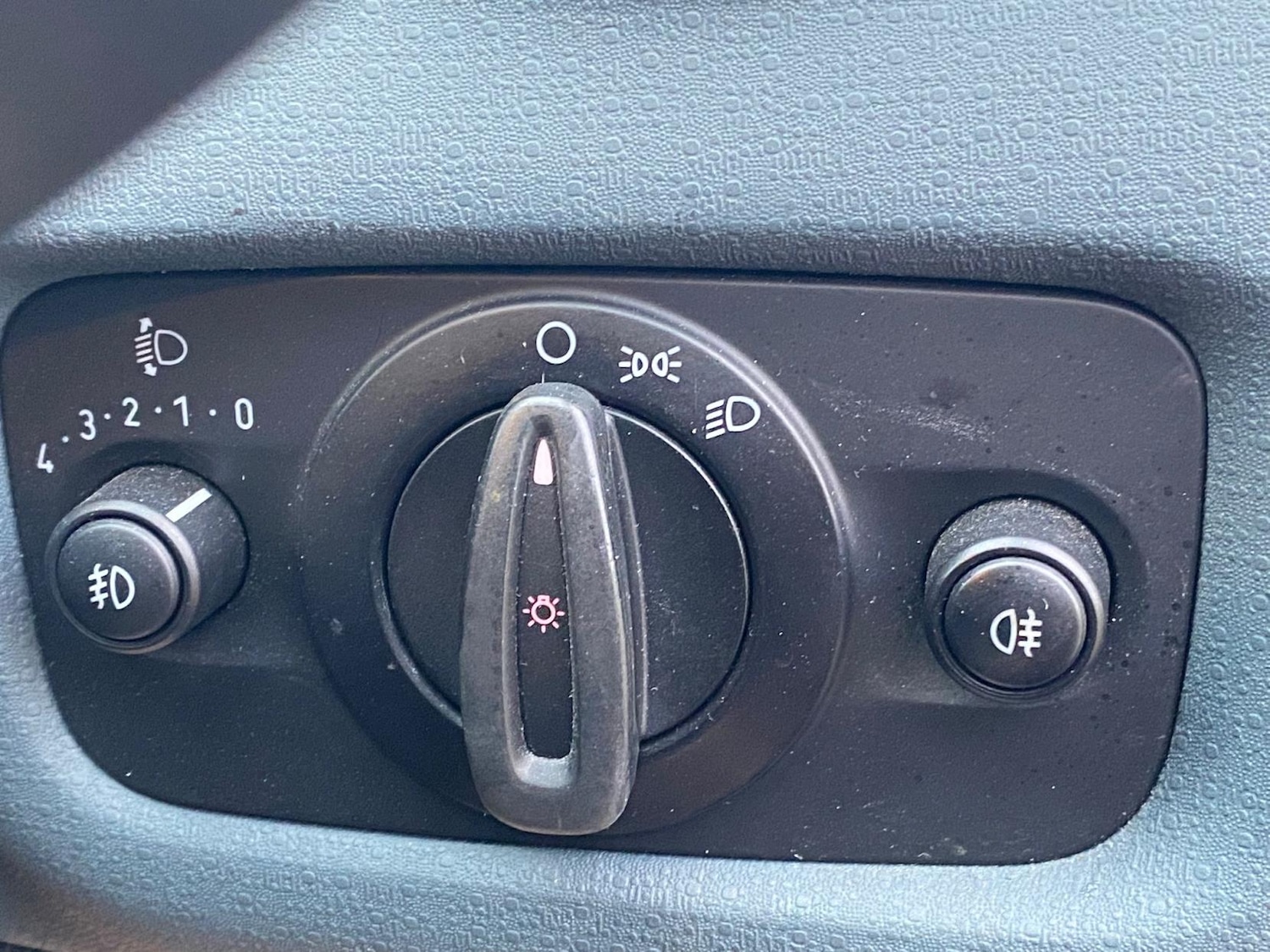 Used Ford Fiesta 2011 for sale - 77210694: Photo 15