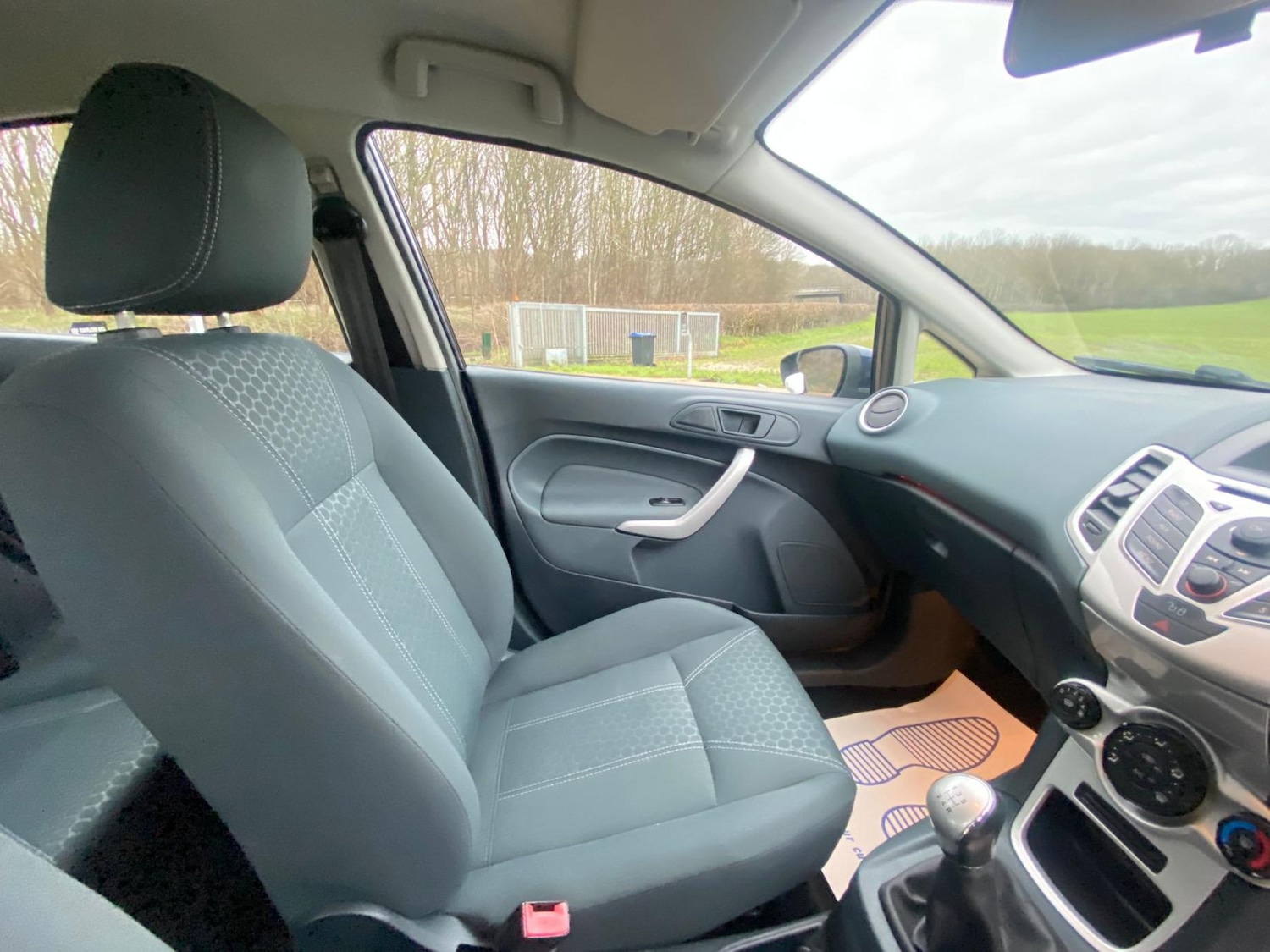 Used Ford Fiesta 2011 for sale - 77210694: Photo 23