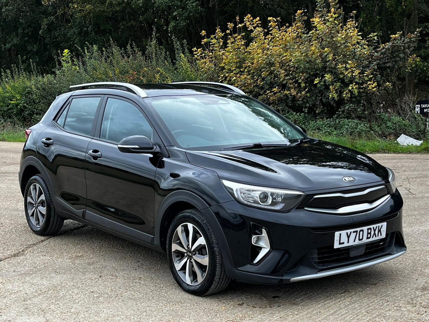 Used Kia Stonic 2020 for sale - 76209534: Photo 1