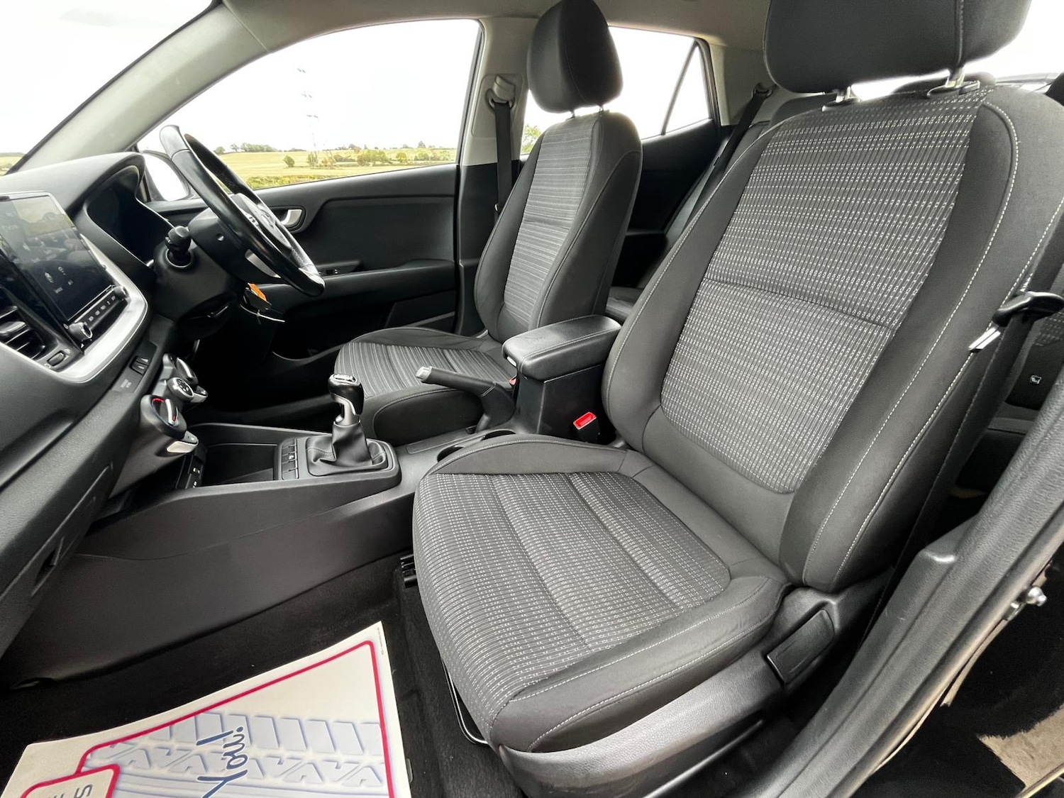 Used Kia Stonic 2020 for sale - 76209534: Photo 36