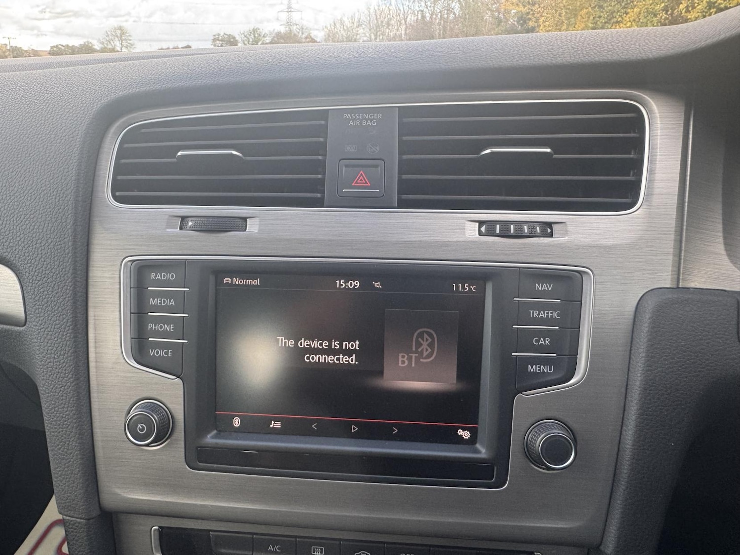 Used Volkswagen Golf 2015 for sale - 76436438: Photo 23