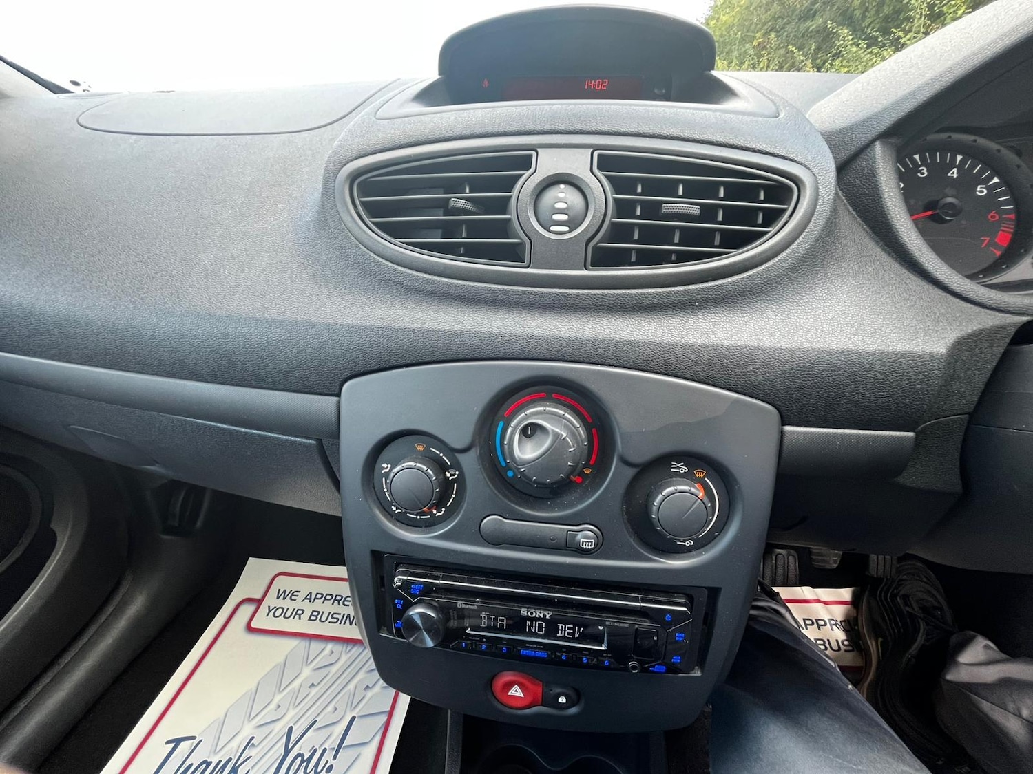 Used Renault Clio 2009 for sale - 76131386: Photo 14