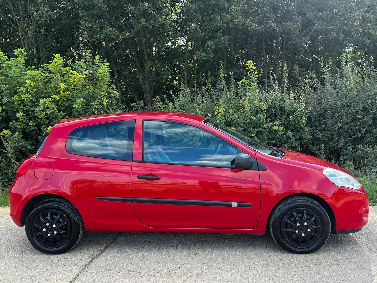 Used Renault Clio 2009 for sale - 76131386: Photo 7