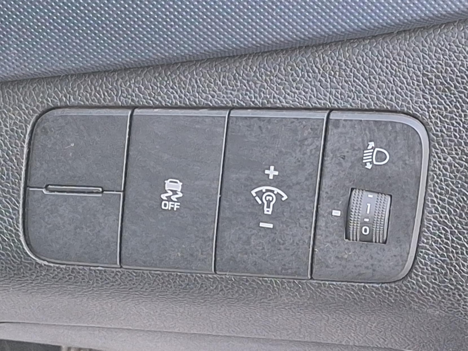 Used Hyundai i10 2014 for sale - 77268881: Photo 23