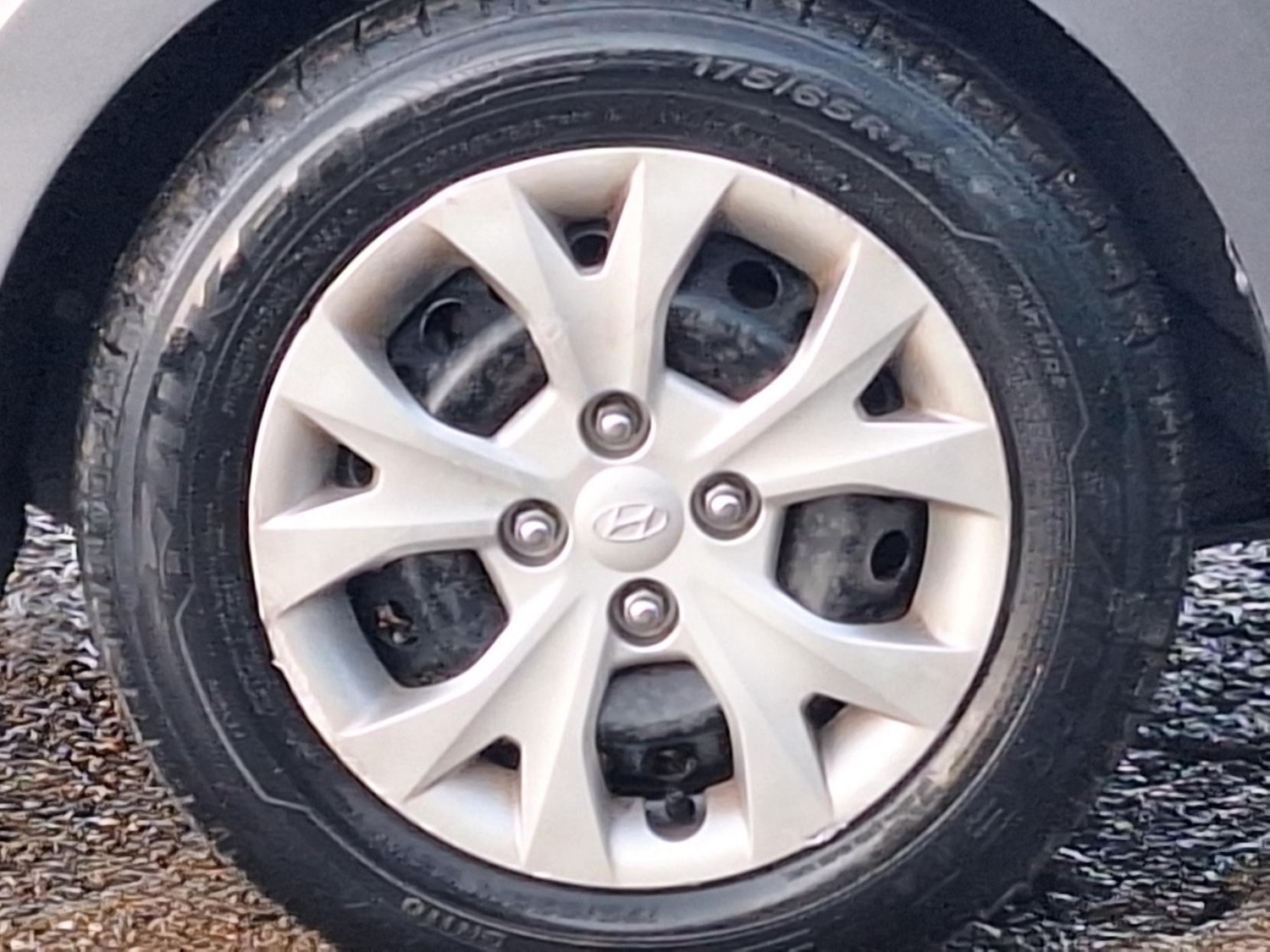 Used Hyundai i10 2014 for sale - 77268881: Photo 30