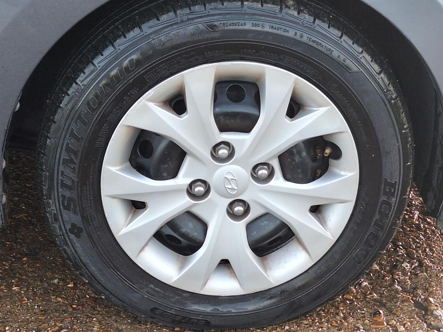 Used Hyundai i10 2014 for sale - 77268881: Photo 31