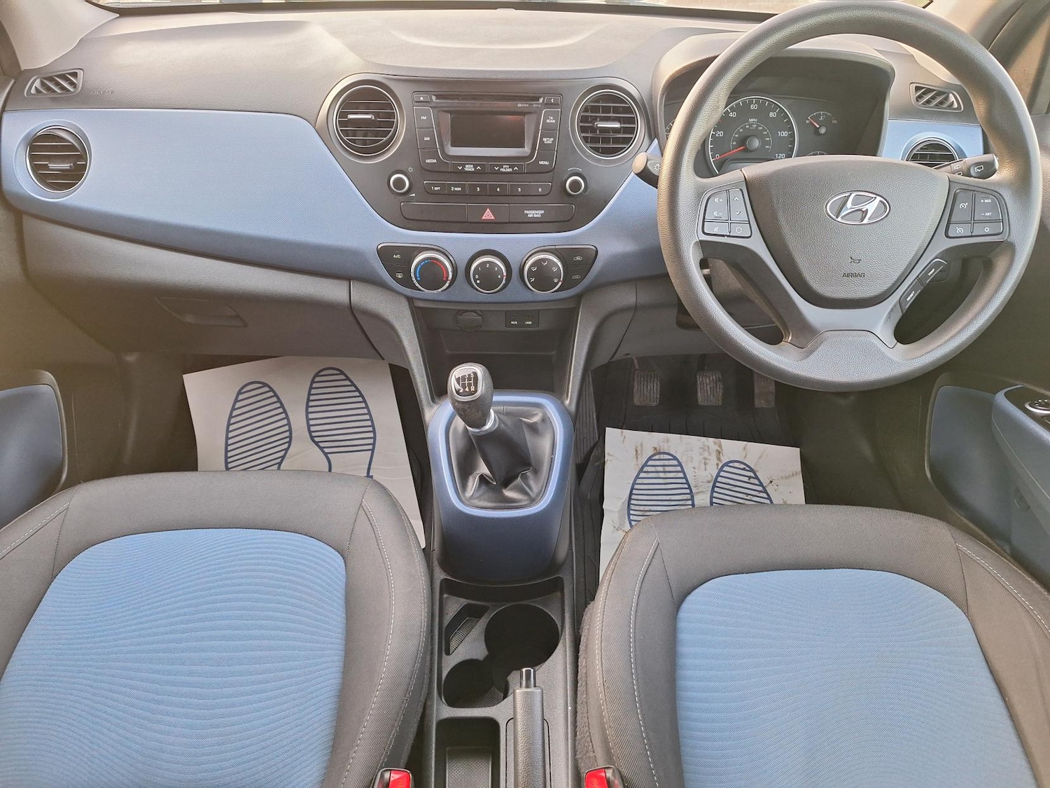 Used Hyundai i10 2014 for sale - 77268881: Photo 9