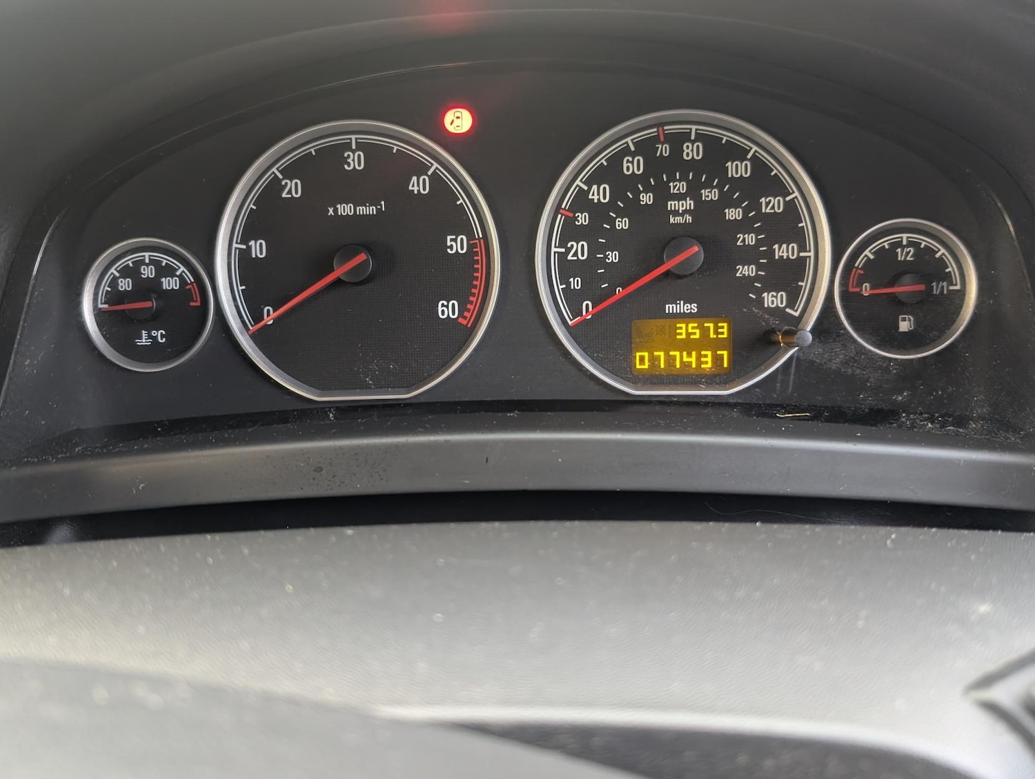 Used Vauxhall Vectra 2006 for sale - 77785713: Photo 11