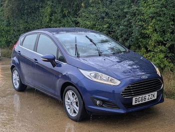 2016 - 1.25 Zetec Hatchback 5dr Petrol Manual Euro 6 (82 ps)