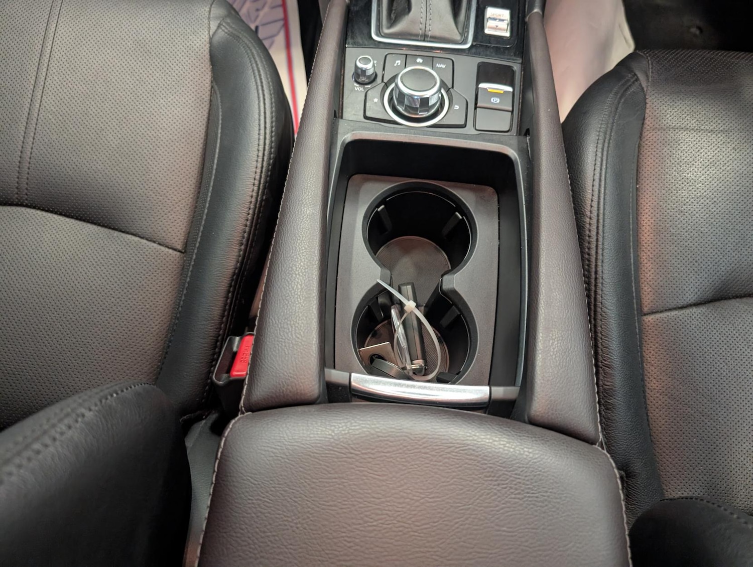 Used Mazda Mazda3 2017 for sale - 77950928: Photo 25