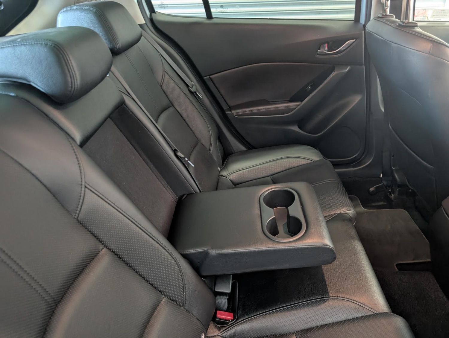 Used Mazda Mazda3 2017 for sale - 77950928: Photo 28