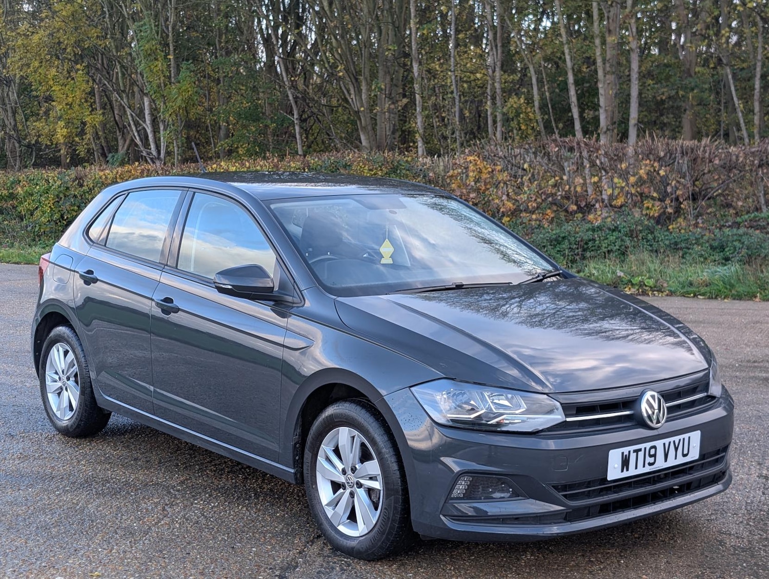 Used Volkswagen Polo 2019 for sale - 76664894: Photo 1