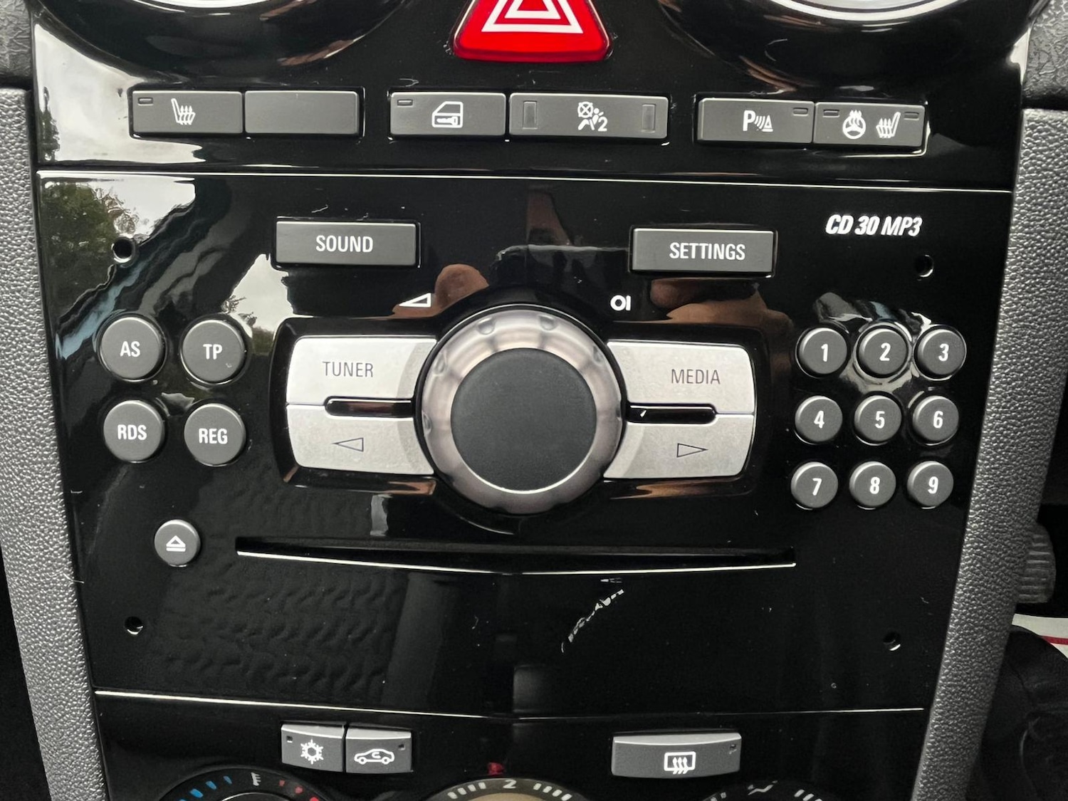 Used Vauxhall Corsa 2014 for sale - 76477026: Photo 22