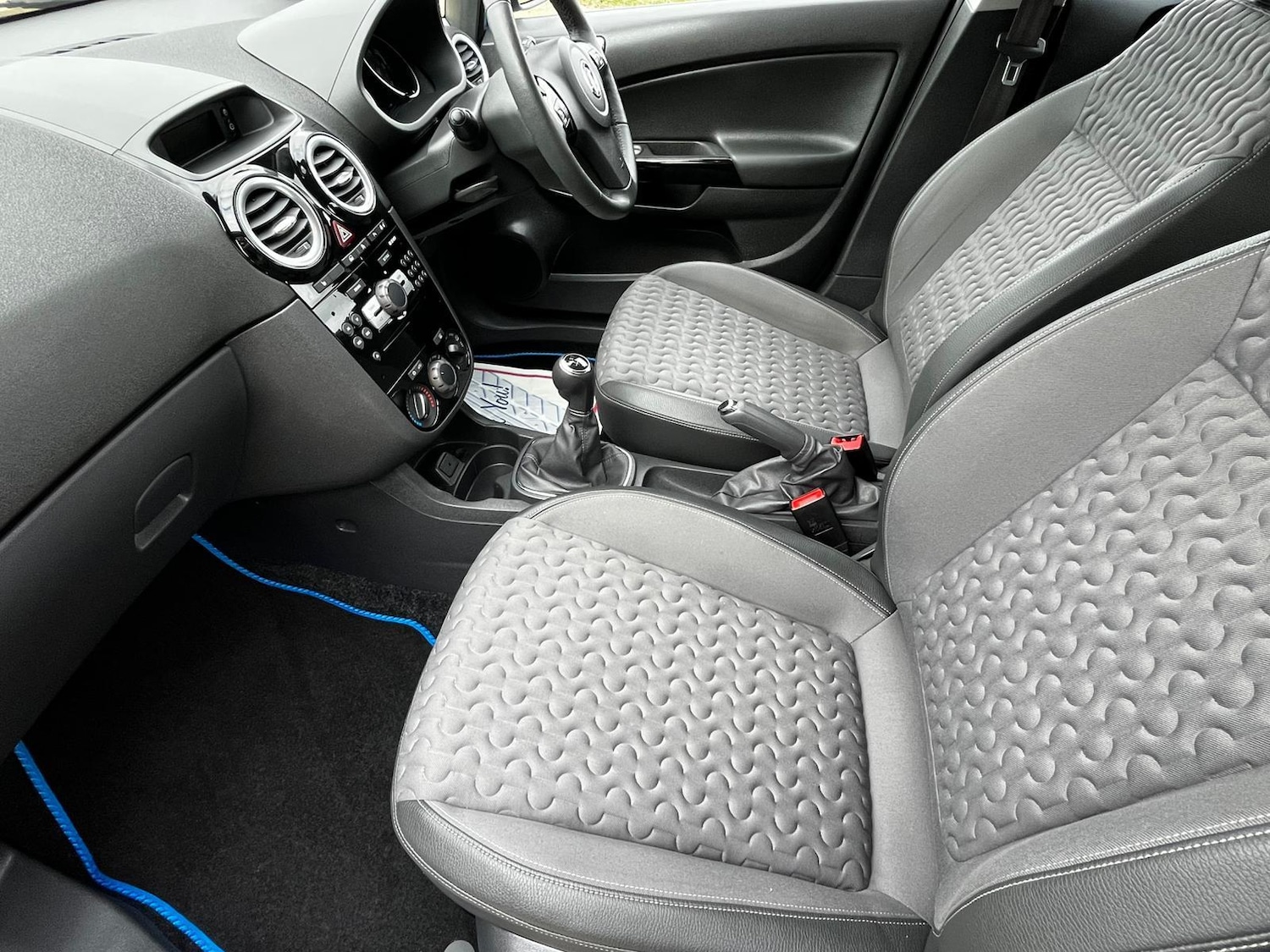 Used Vauxhall Corsa 2014 for sale - 76477026: Photo 32