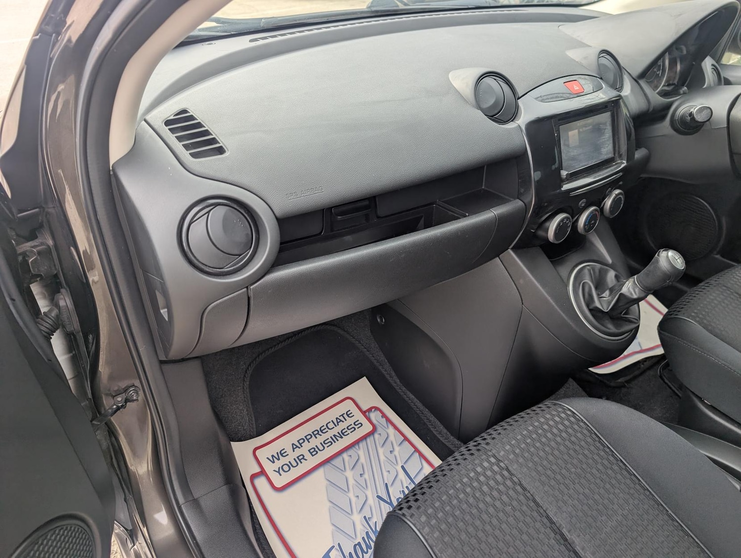 Used Mazda Mazda2 2014 for sale - 78090903: Photo 28