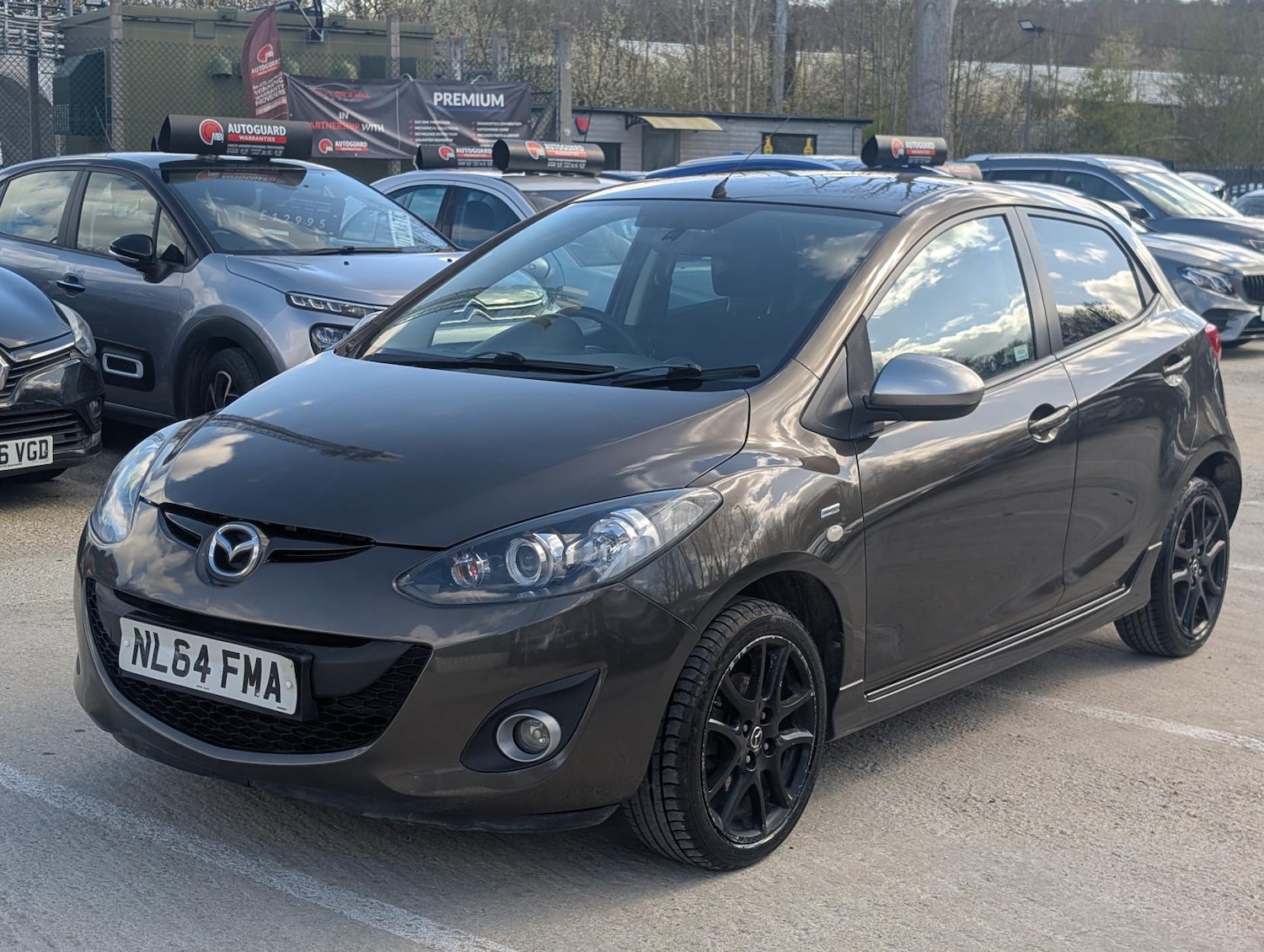 Used Mazda Mazda2 2014 for sale - 78090903: Photo 3