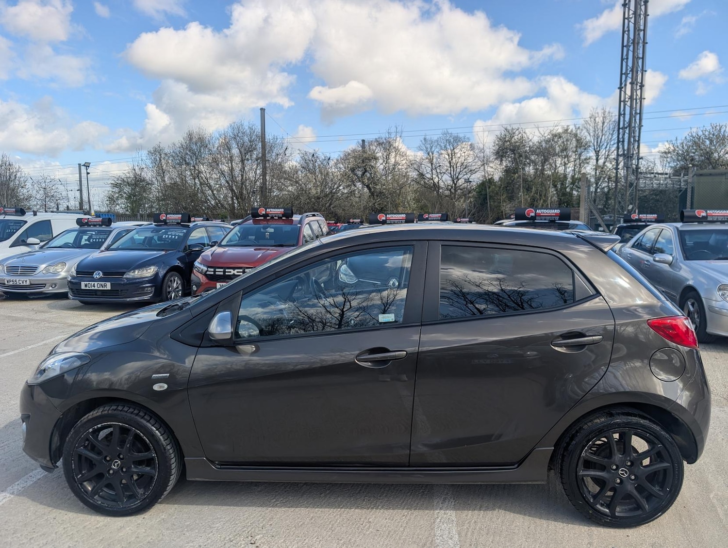 Used Mazda Mazda2 2014 for sale - 78090903: Photo 7