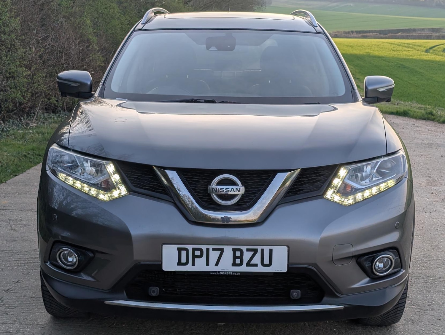 Used Nissan X-Trail 2017 for sale - 77977370: Photo 2