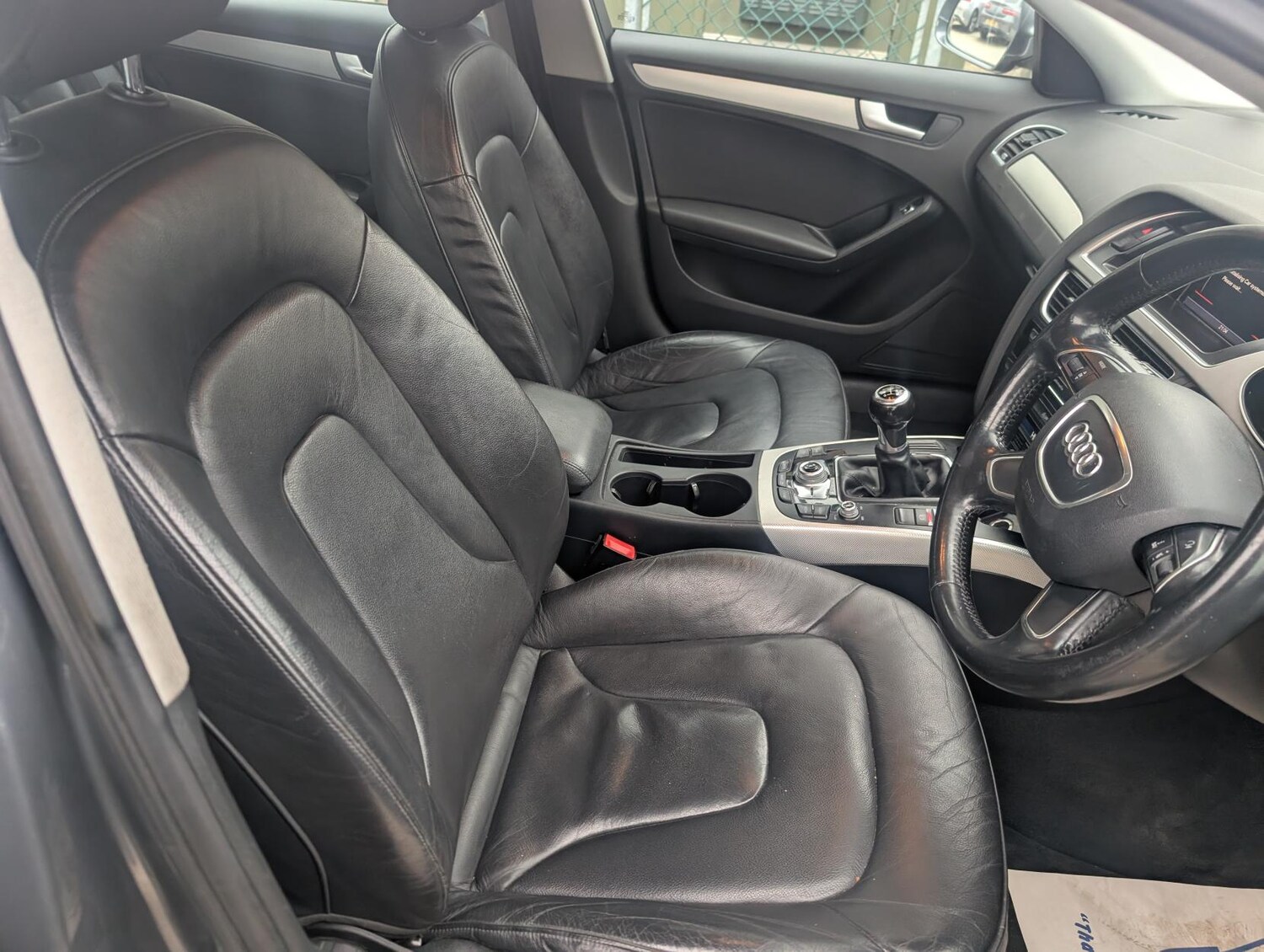 Used Audi A4 2014 for sale - 77785711: Photo 11