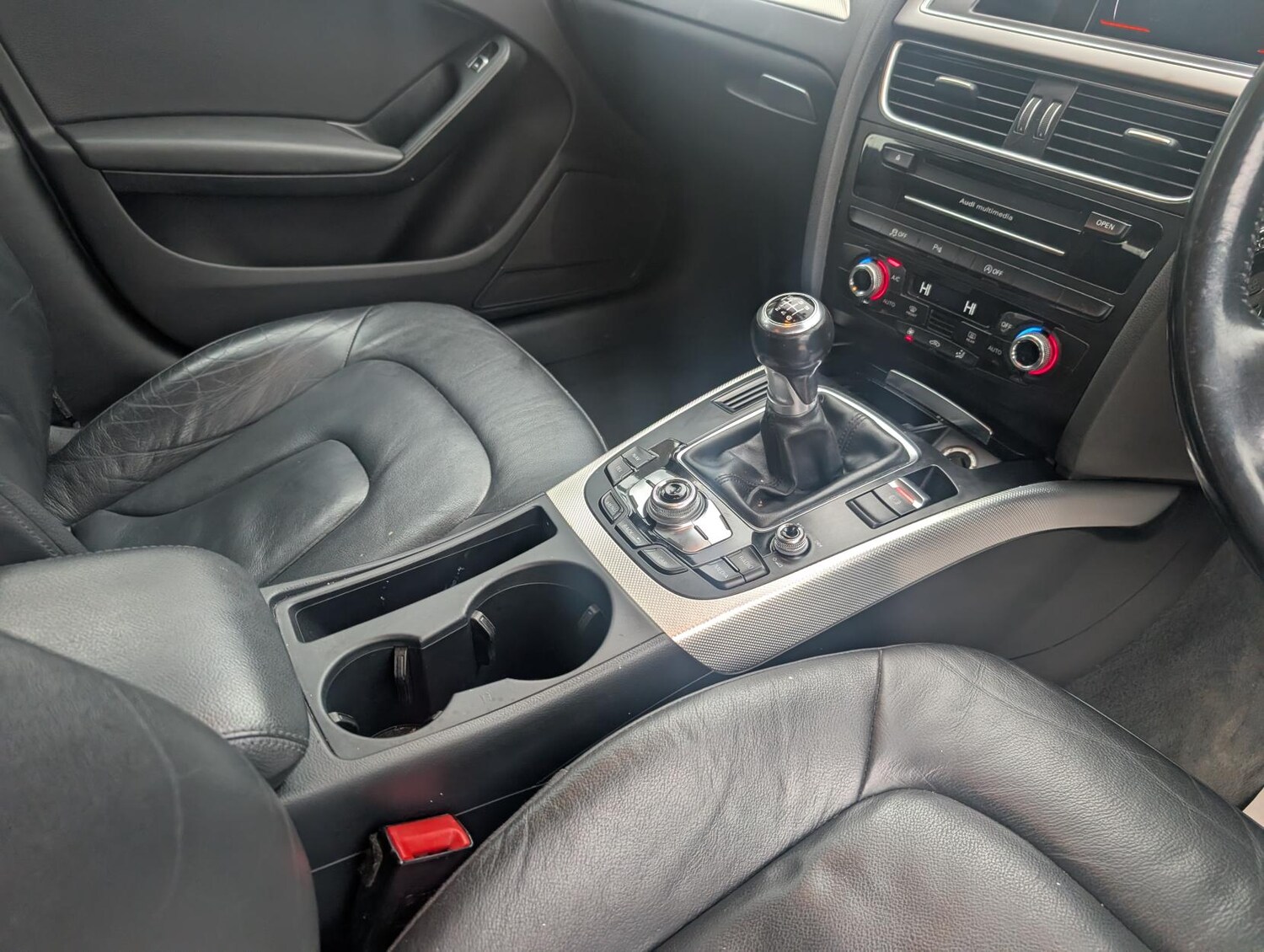 Used Audi A4 2014 for sale - 77785711: Photo 12