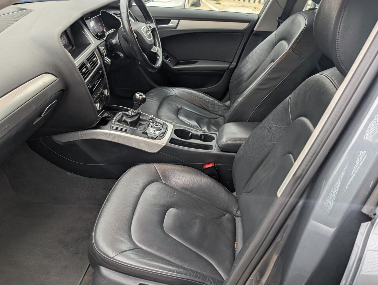 Used Audi A4 2014 for sale - 77785711: Photo 24