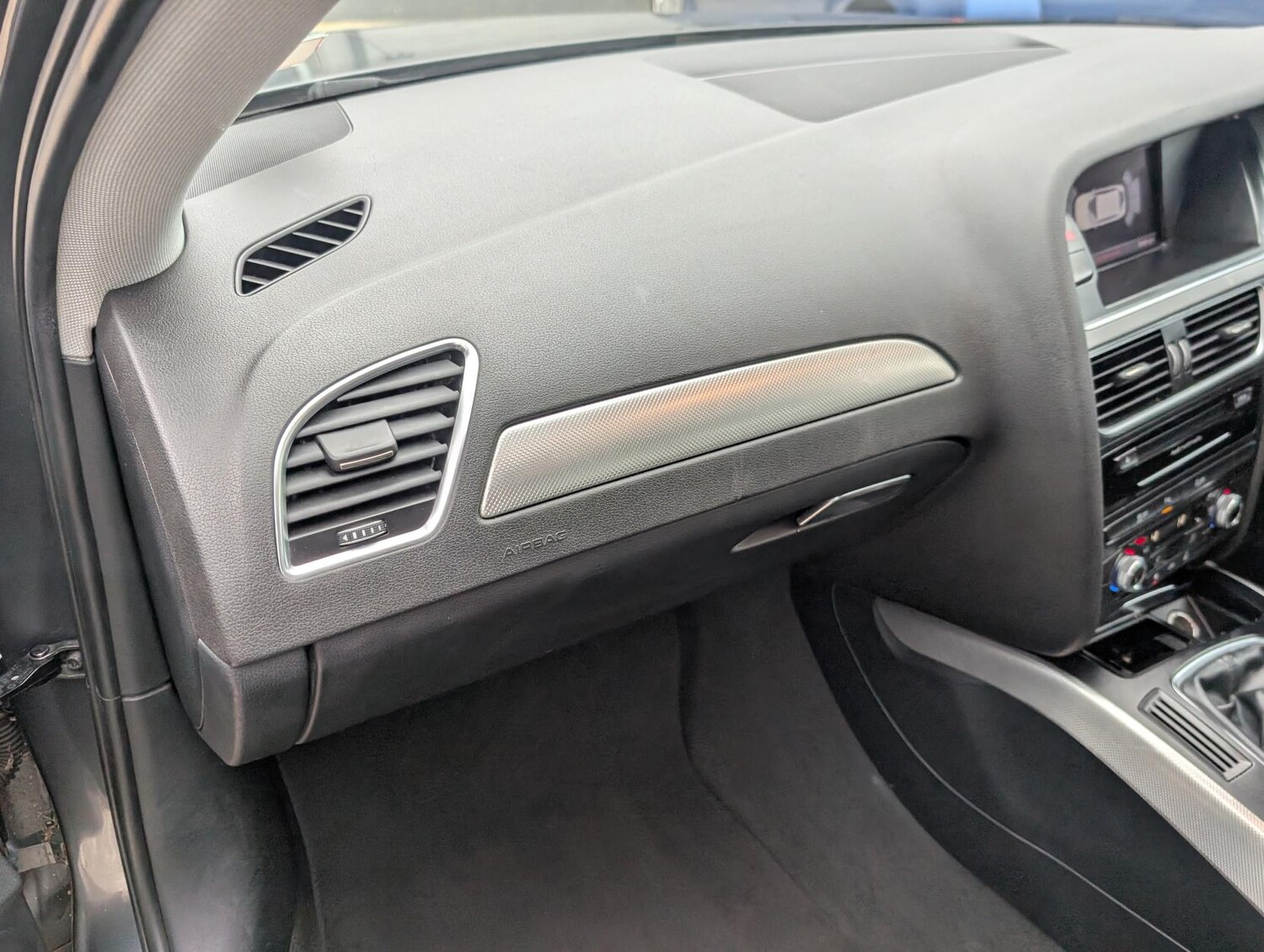 Used Audi A4 2014 for sale - 77785711: Photo 28