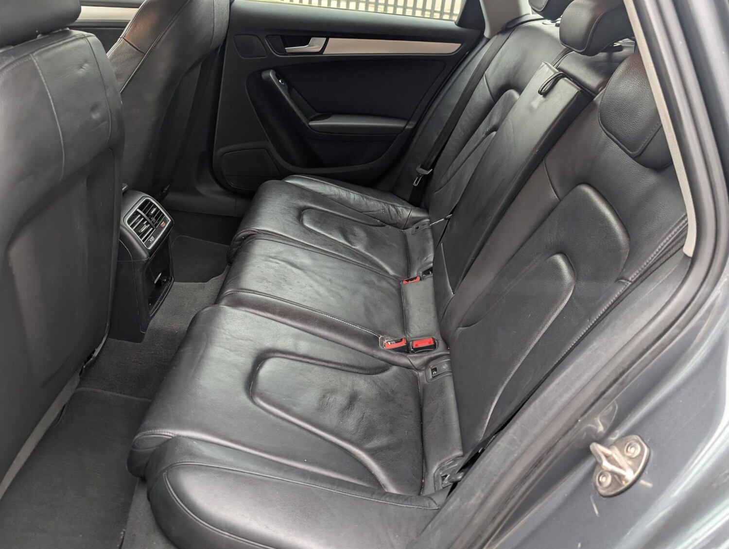 Used Audi A4 2014 for sale - 77785711: Photo 30