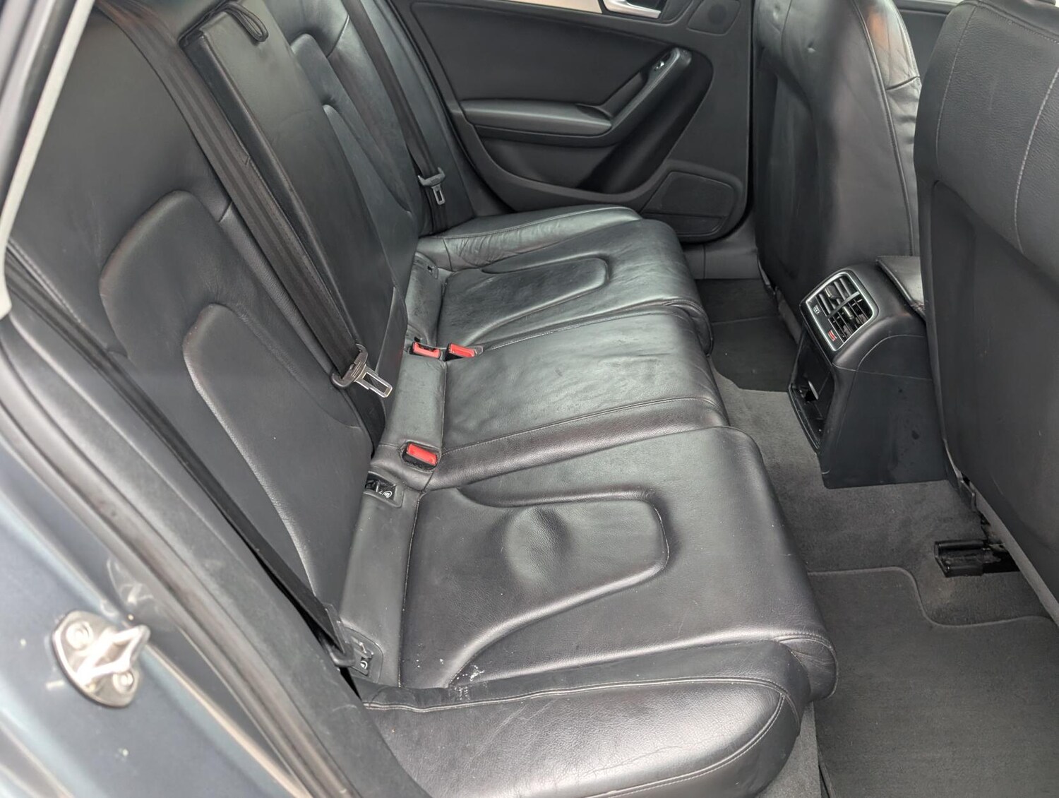 Used Audi A4 2014 for sale - 77785711: Photo 32