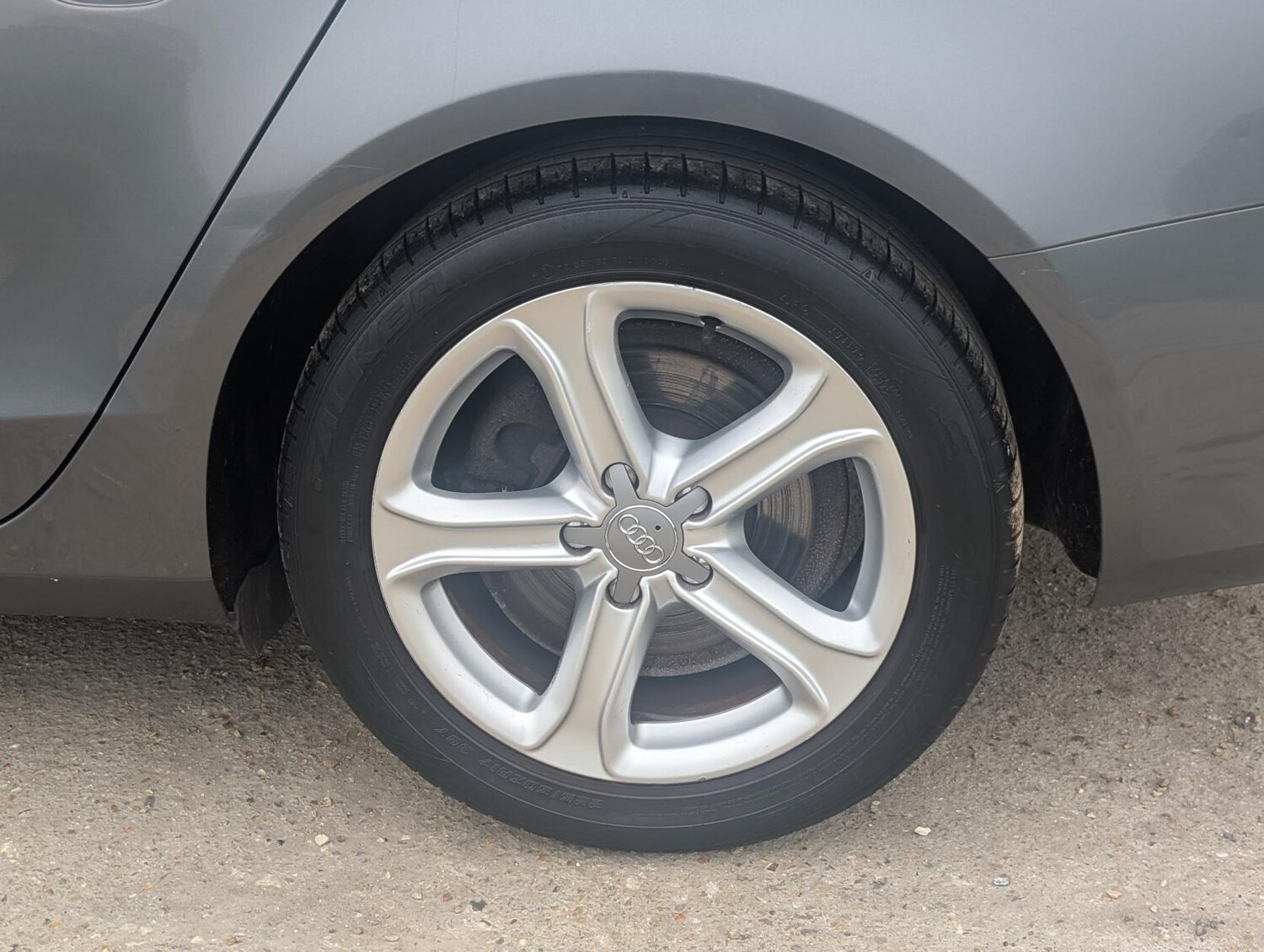 Used Audi A4 2014 for sale - 77785711: Photo 43