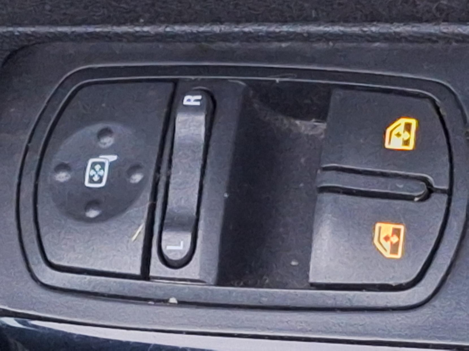 Used Vauxhall Corsa 2011 for sale - 77235606: Photo 21