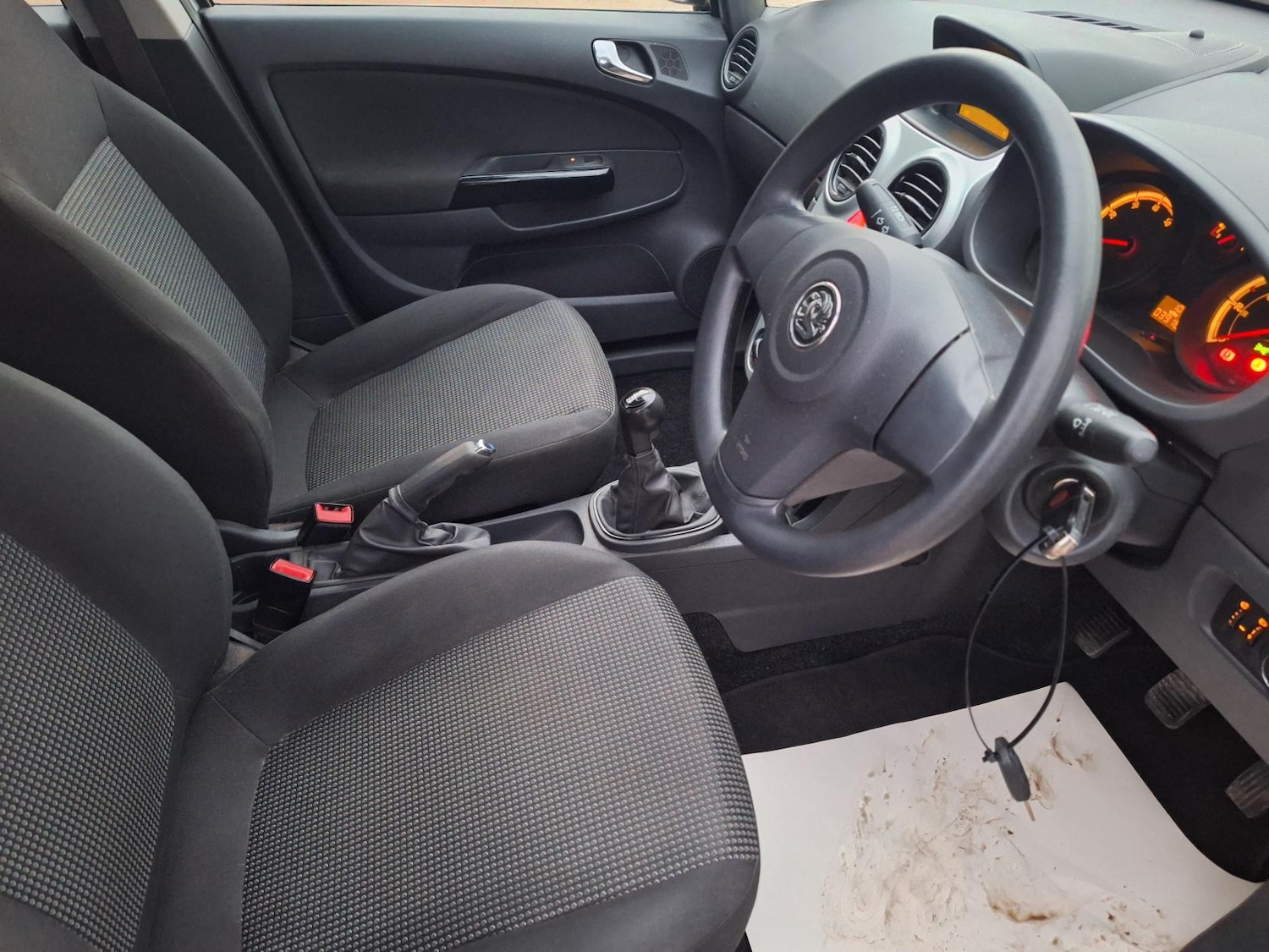 Used Vauxhall Corsa 2011 for sale - 77235606: Photo 23