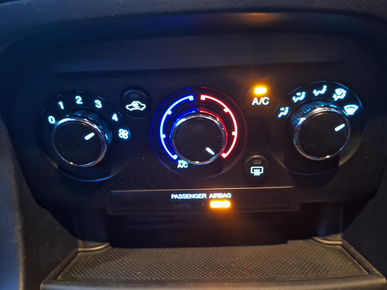 Used Ford Ka+ 2018 for sale - 76968938: Photo 19