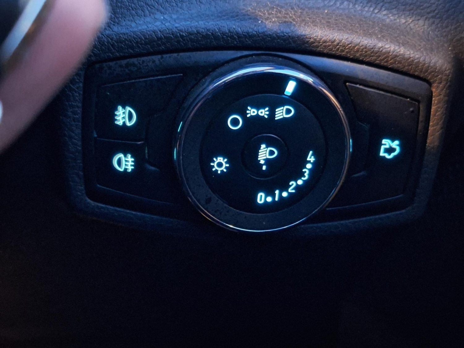 Used Ford Ka+ 2018 for sale - 76968938: Photo 22