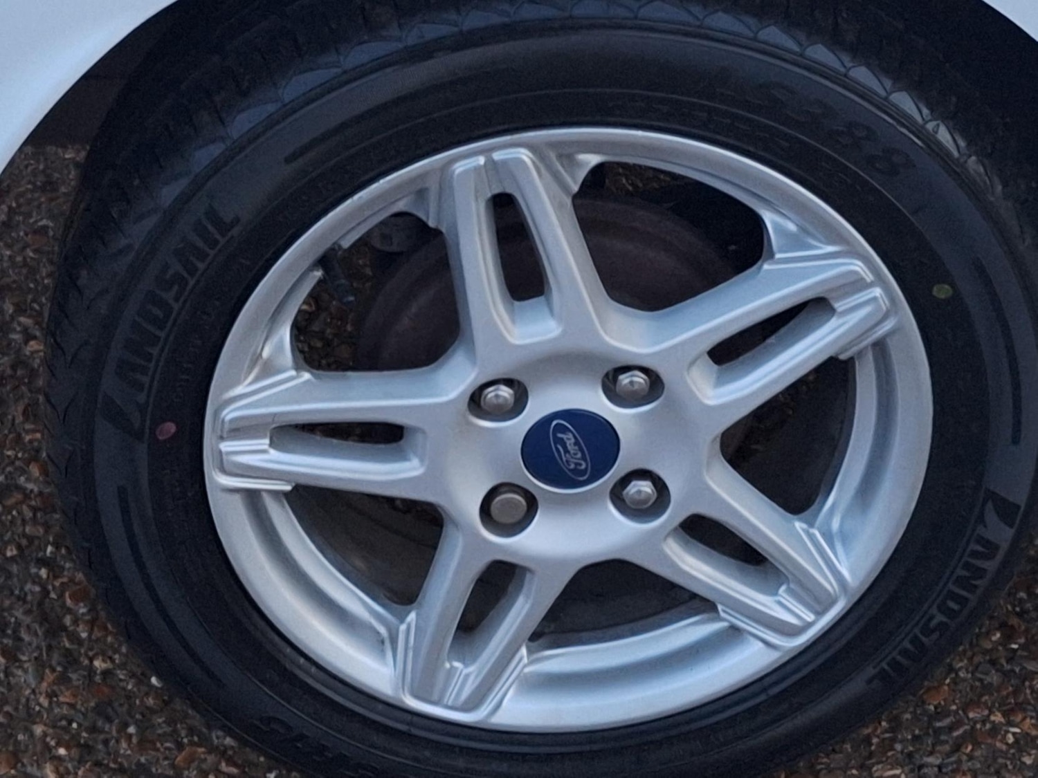 Used Ford Ka+ 2018 for sale - 76968938: Photo 32