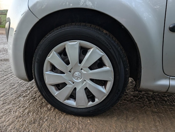 Used Peugeot 107 2014 for sale - 75386240: Photo 19