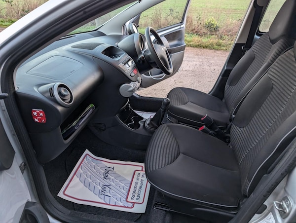 Used Peugeot 107 2014 for sale - 75386240: Photo 8
