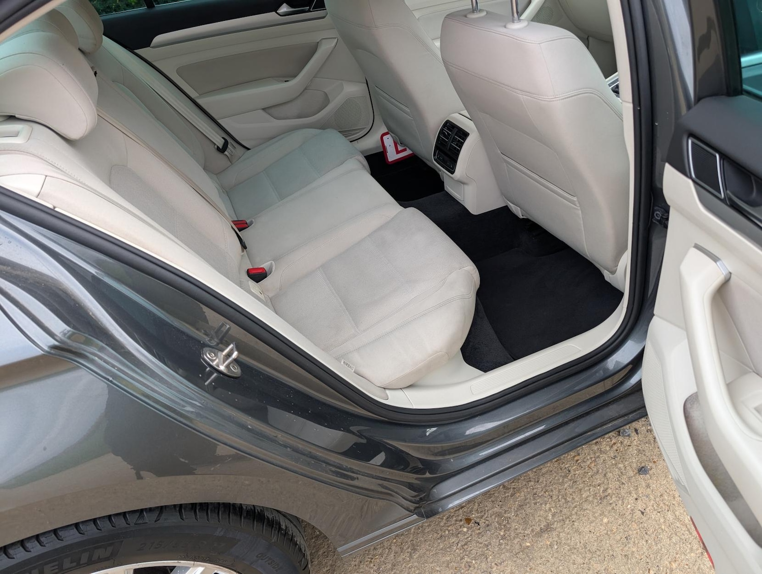 Used Volkswagen Passat 2016 for sale - 77851803: Photo 19