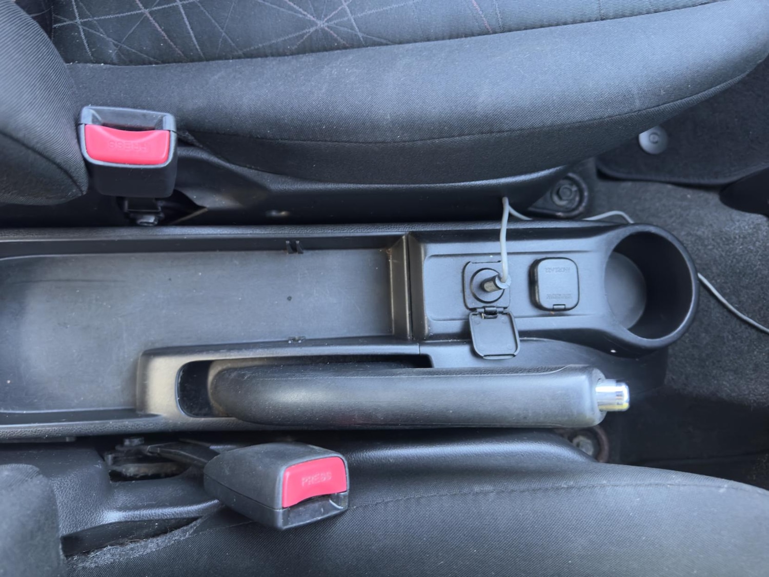 Used Mazda Mazda2 2012 for sale - 76588536: Photo 17