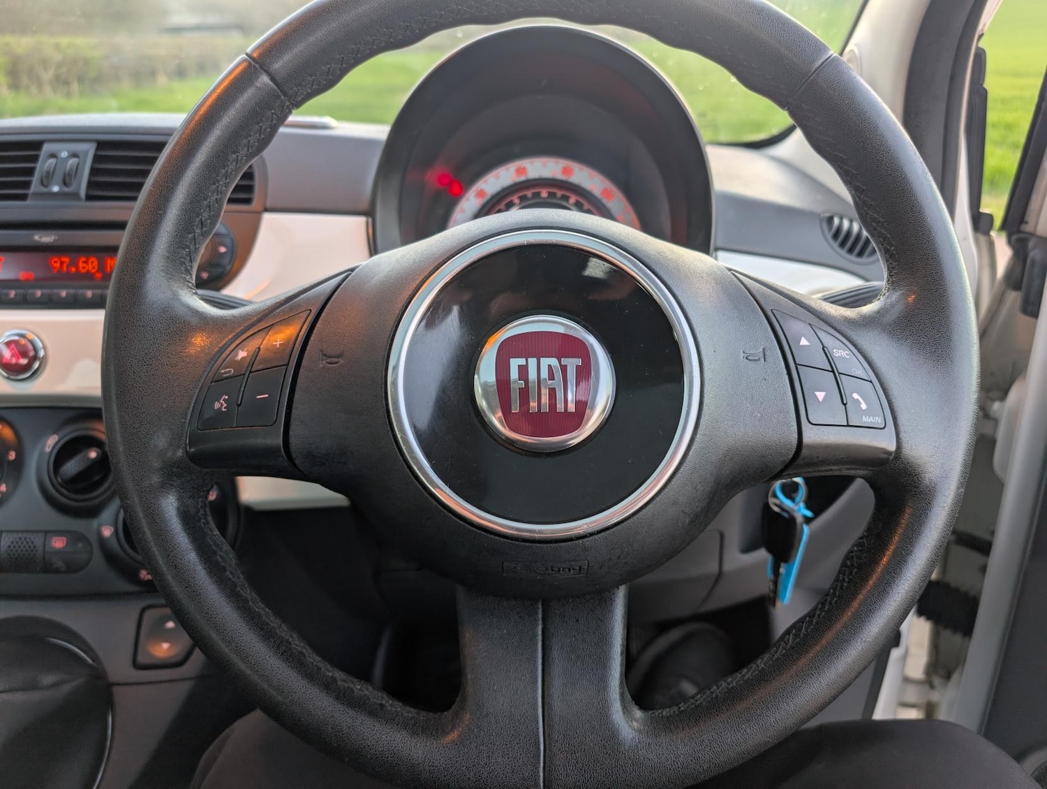 Used Fiat 500 2015 for sale - 77945690: Photo 14